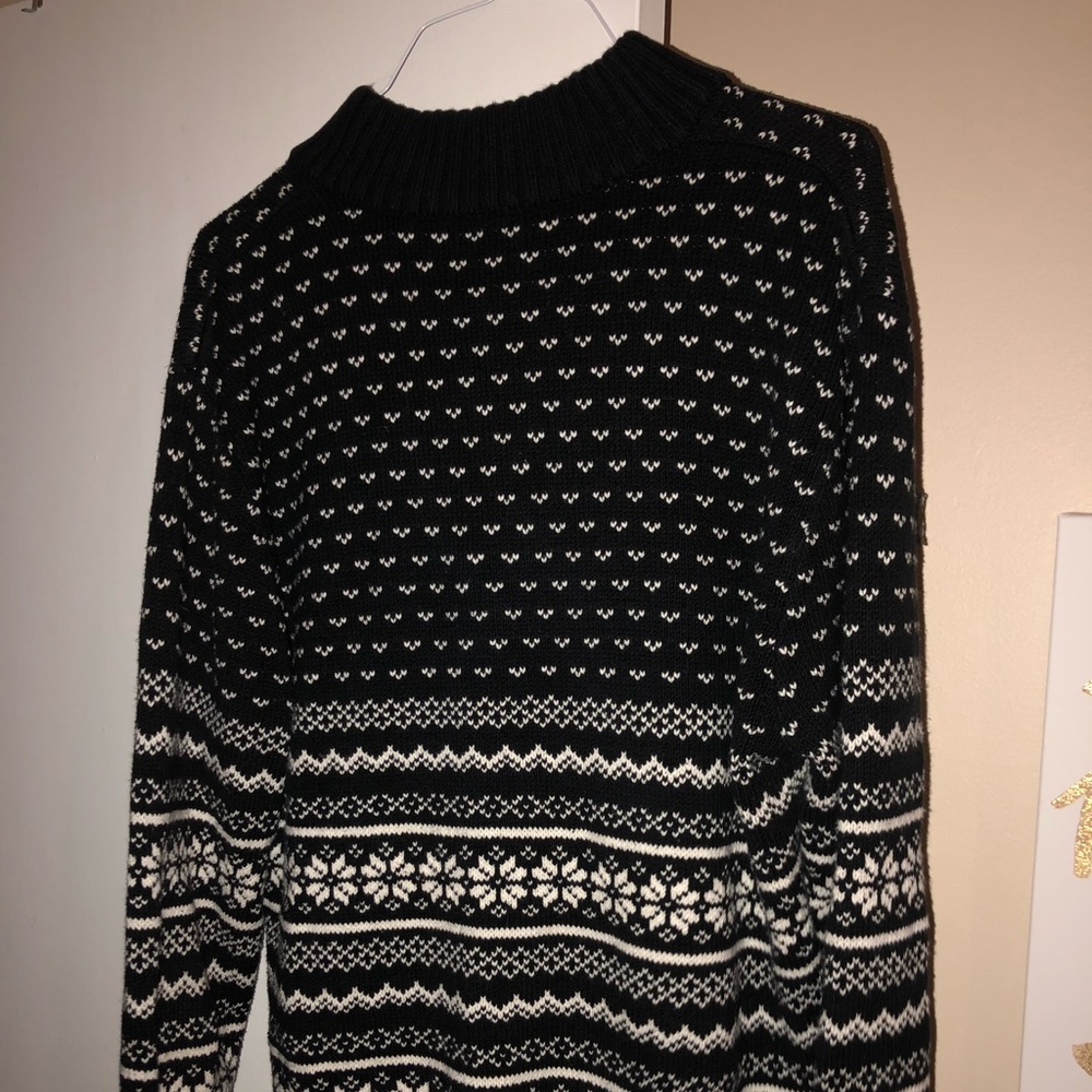 Men’s Sweater/Pullover - Picture 2 of 2